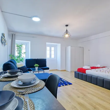 Apartament Big And Flat *