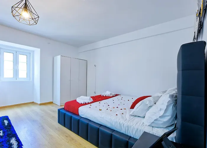 Big And Flat דירה *