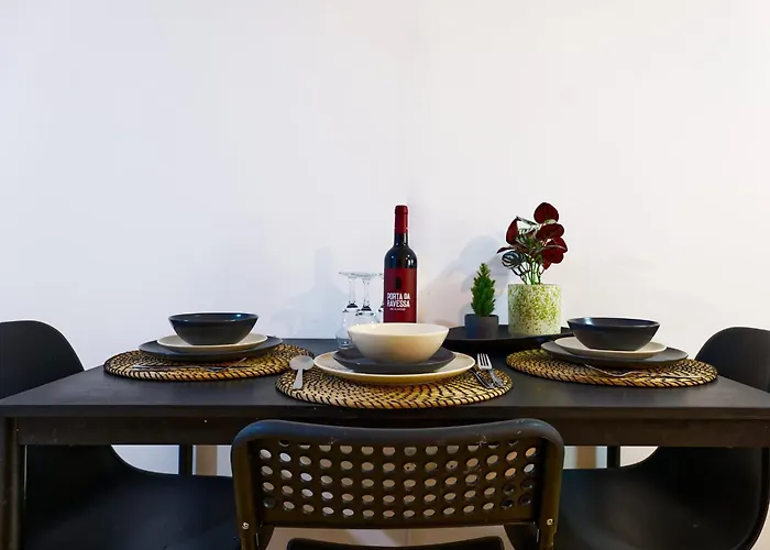 Big And Flat דירה